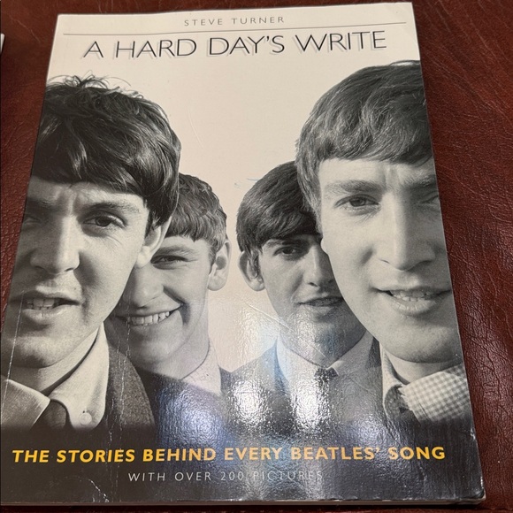 Beatles books three - Picture 4 of 4